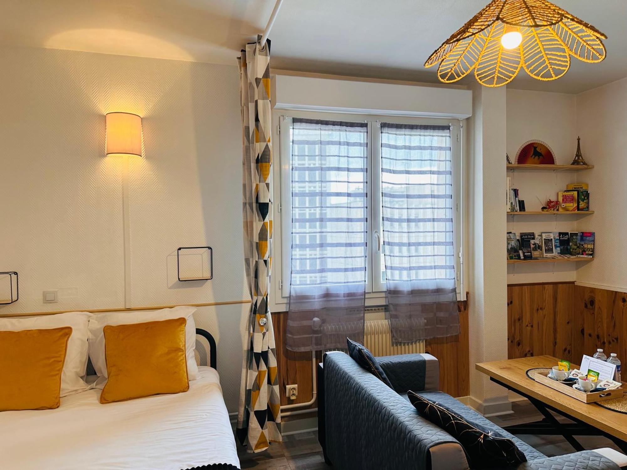Orleans Centre Proche Gare - Appartement Fonctionnel Residence Calme Parking Prive Gratuit - Le Central Elegance Ngoại thất bức ảnh